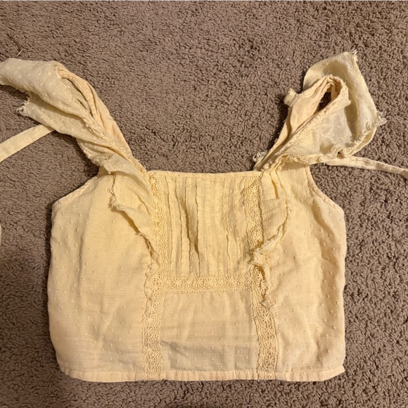 True Craft Yellow Lace Tank Top - Picture 3 of 4